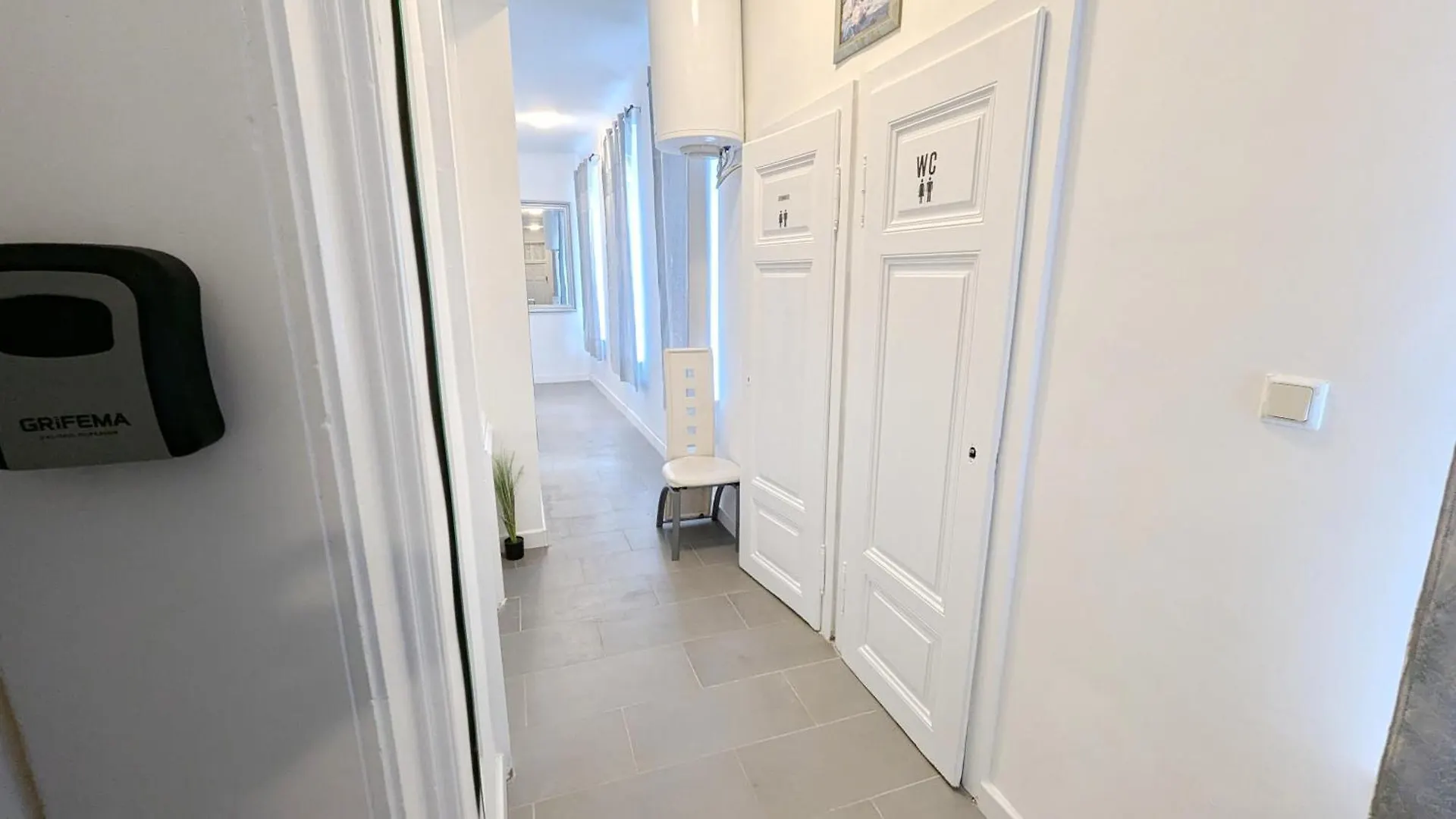 Cozy Room In Stadthalle Area Vienna