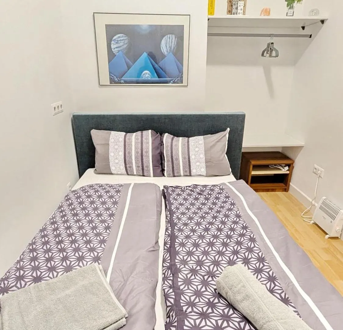 Cozy Room In Stadthalle Area Vienna Austria