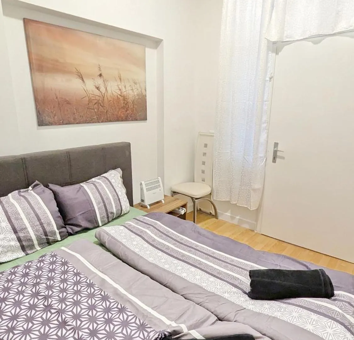Cozy Room In Stadthalle Area Vienna 0*,  Austria