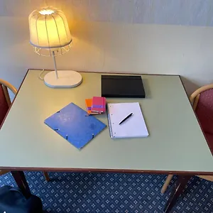 Hotel Tabor, Vídeň