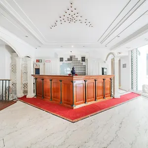 Self-check-in Adlon Ξενοδοχείο