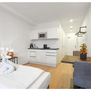 Easy Flat Hyrtlgasse Apartament