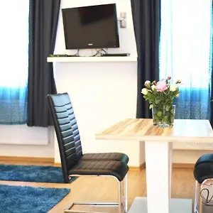 Enenkelstrasse Apartment