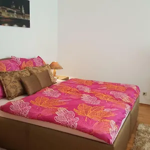 Haberlgasse Apartament