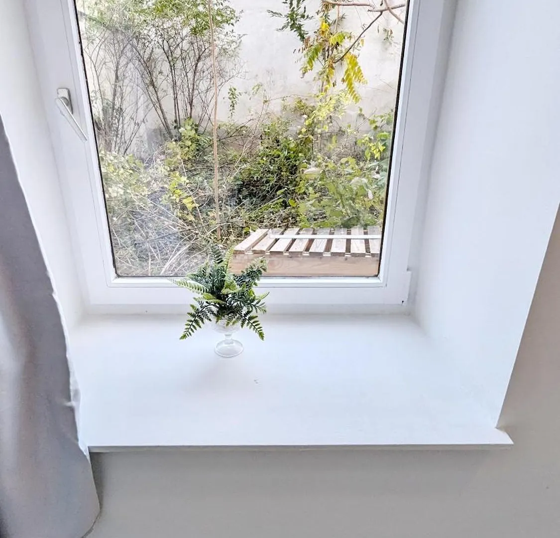 Cozy Room In Stadthalle Area 비엔나 홈스테이